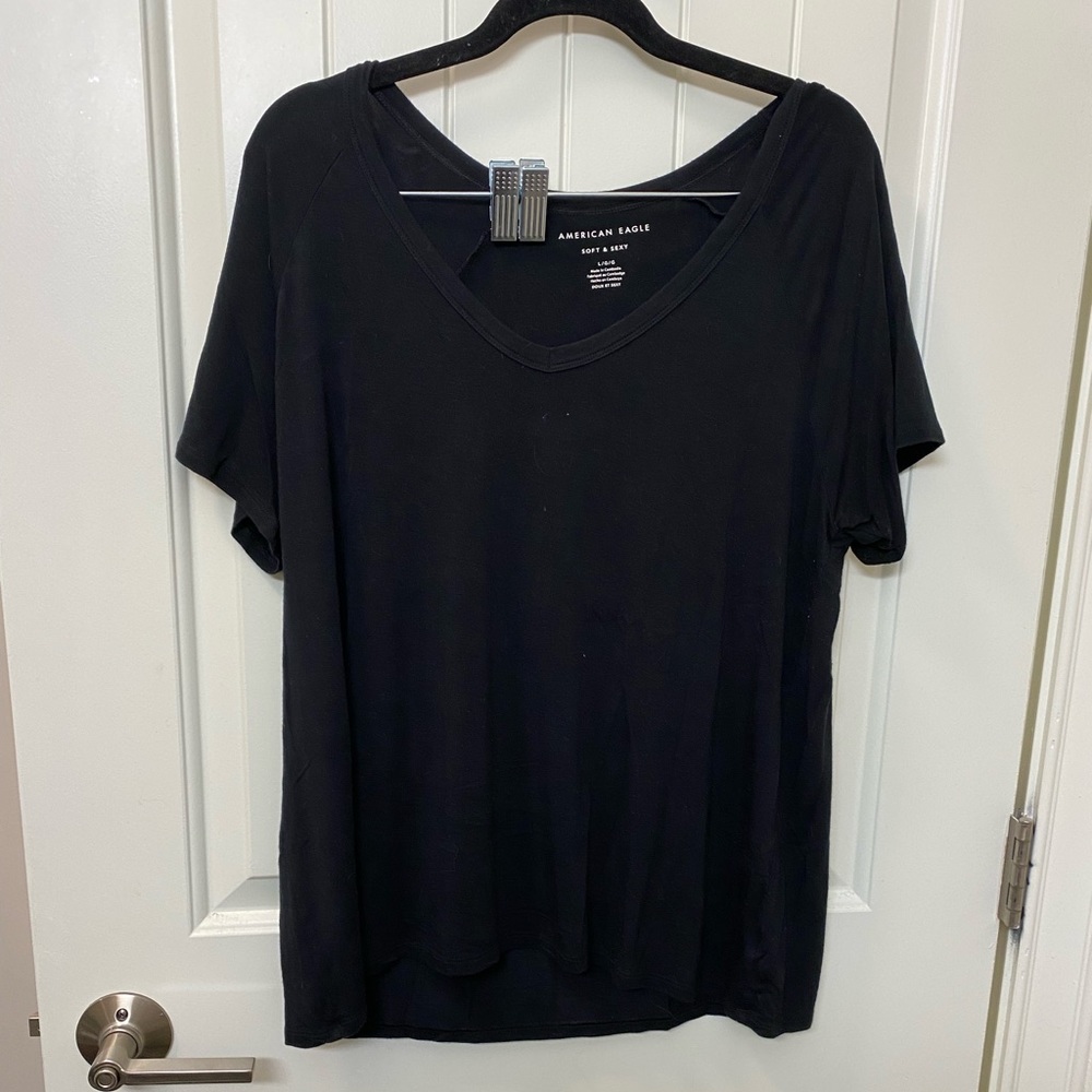 American eagle tshirt